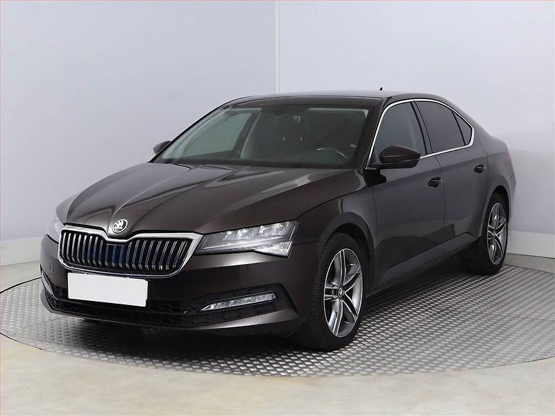 Škoda Superb (2020) Ambition Plus 2.0 TDI, Automat - fotka 2 z 19