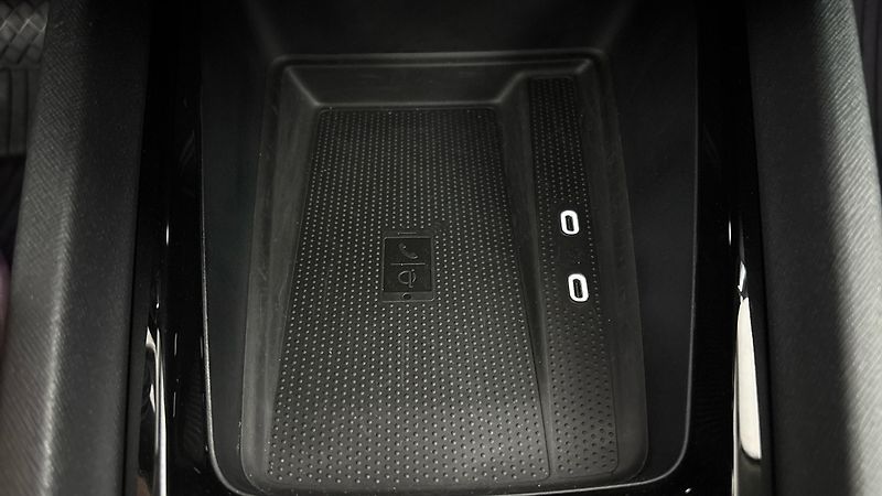 Škoda Octavia 2.0 TDI DSG Style - fotka 24 z 29