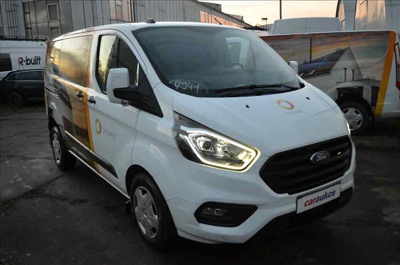 Ford Transit (2022) CUSTOM 2,0 D - fotka 3 z 16