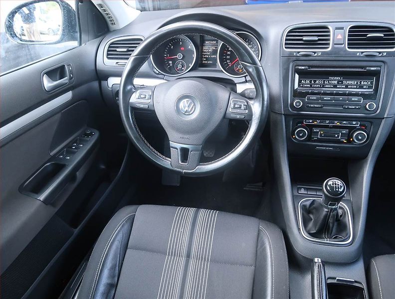 Volkswagen Golf (2012) 2.0 TDI, Eko.zaplacen, po STK - fotka 7 z 15
