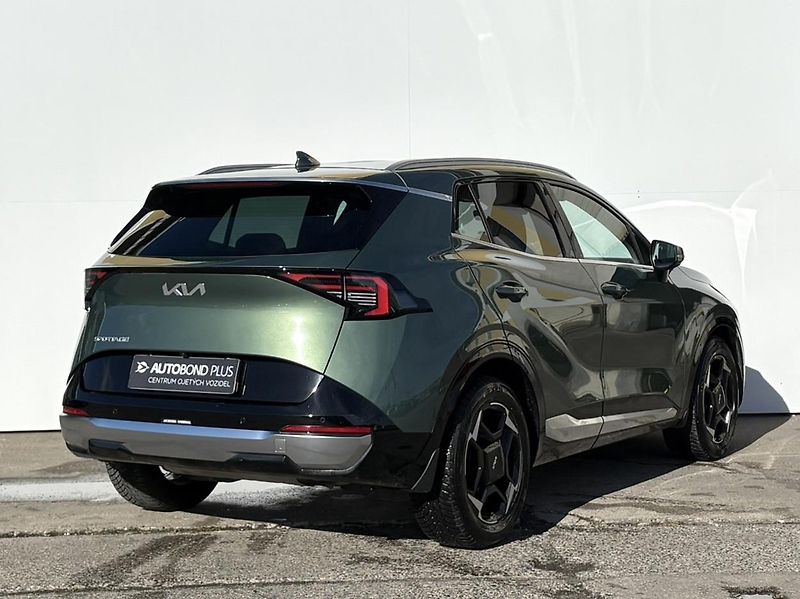 Kia Sportage 1.6 T-GDI 110kW DCT TOP - fotka 2 z 22