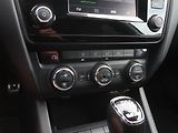 Škoda Octavia (2014) RS 2.0 TDI, Automat, Kůže - náhled 16
