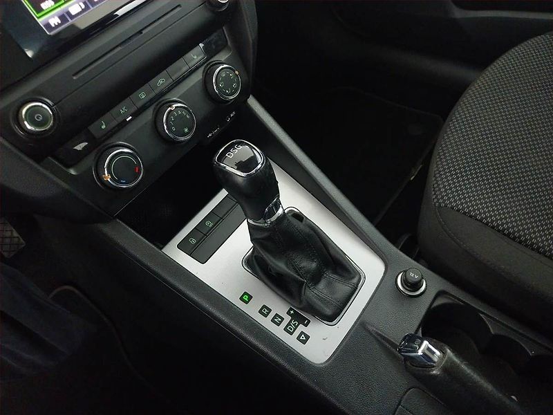 Škoda Octavia (2016) Ambition 1.6 TDI, Automat - fotka 13 z 16