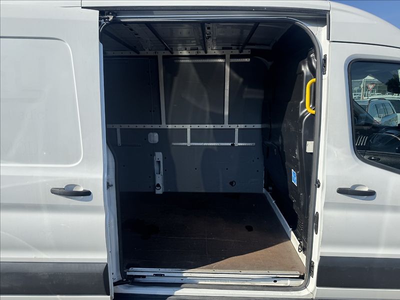 Ford Transit 2,0 125kW DPH LED KLIMA KAMERA - fotka 30 z 36