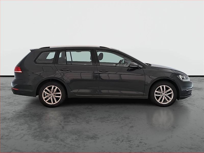 Volkswagen Golf (2018) Comfortline 2.0 TDI - fotka 6 z 15
