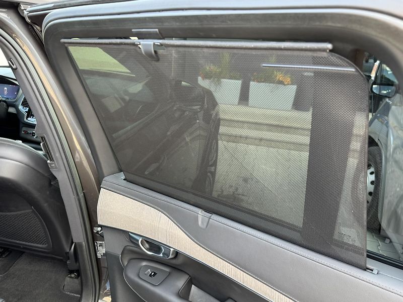 Volvo XC90 B5 (nafta) AWD VENTILACE +kola - fotka 23 z 50