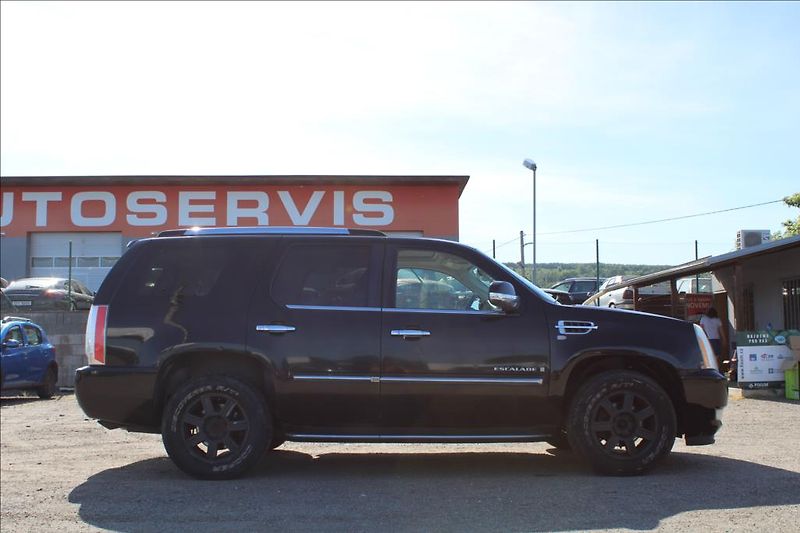 Cadillac Escalade 6,2 V8 6.2i  +LPG, 301 KW, ČR - fotka 4 z 29