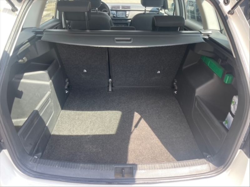 Škoda Fabia 1,0 TSI 70 Ambition - fotka 6 z 11