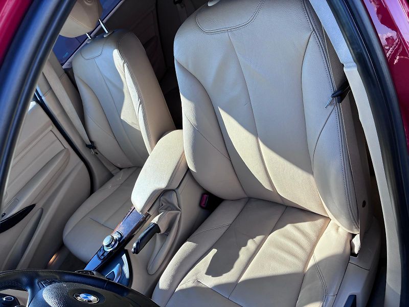 BMW Řada 3 (2013) - fotka 15 z 41