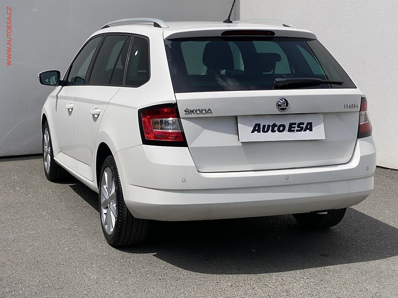 Škoda Fabia (2016) 1.2 TSi, Ambition, +kola - fotka 6 z 18
