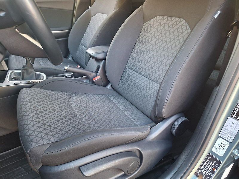 Kia Ceed (2023) SW 1.5T-GDI 118kW -1.MAJITEL - fotka 20 z 39