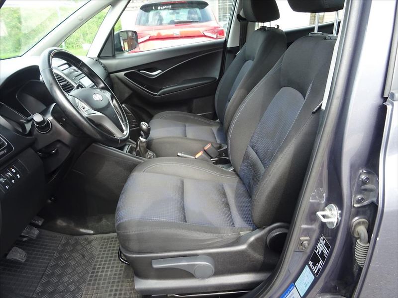 Hyundai ix20 1,4 CVVT 66 kW 1.majitel v ČR - fotka 12 z 18