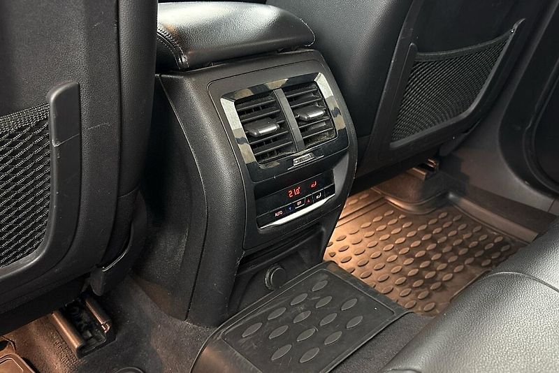 BMW X3 2.0i - fotka 22 z 26
