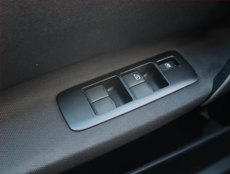Nissan Qashqai (2009) 1.5 dCi, po STK, Tažné - fotka 18 z 19