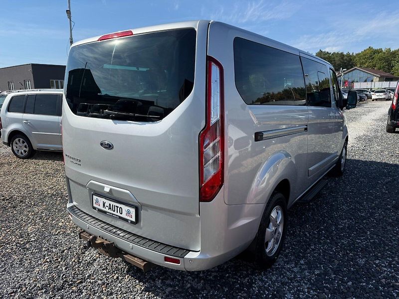 Ford Tourneo Custom (2016) 2.0TDCi 96kW *L2H1*ALU*Tažné* - fotka 4 z 24