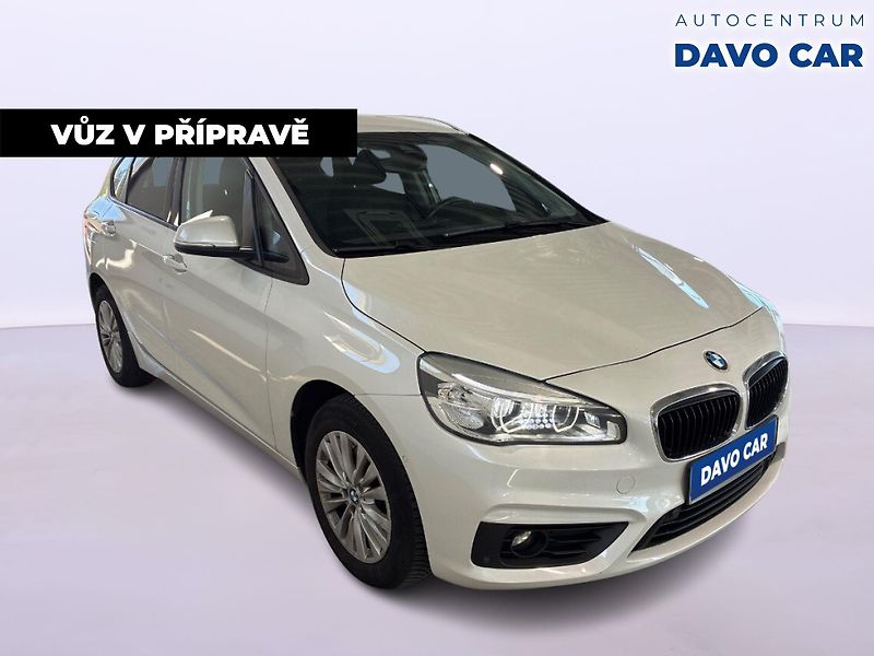 BMW Řada 2 1,5 118i 100kW LED Automat - fotka 4 z 12