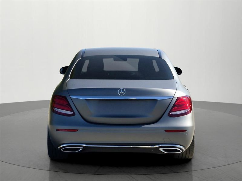 Mercedes-Benz Třídy E 2,0 143 KW E220d ČR Avantgarde - fotka 6 z 28