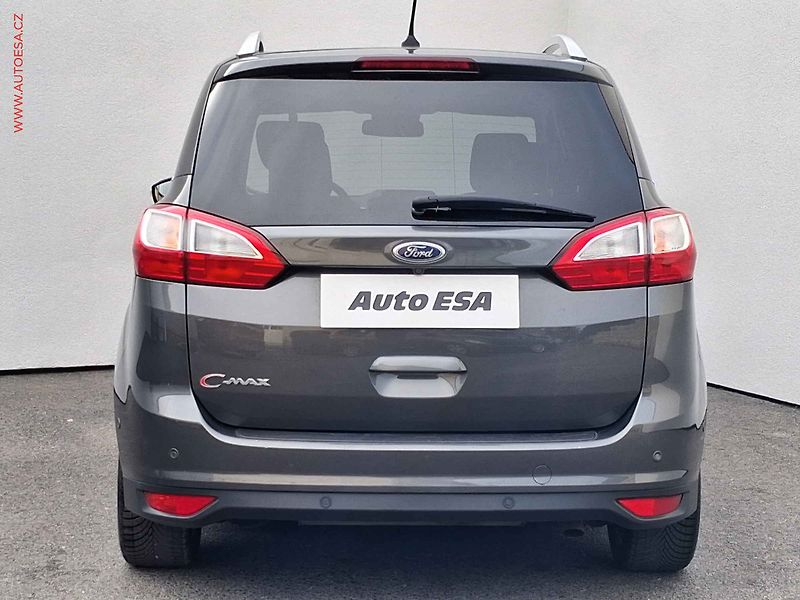 Ford Grand C-MAX (2019) 1.5 EB, Titanium, AT, bixen - fotka 5 z 17