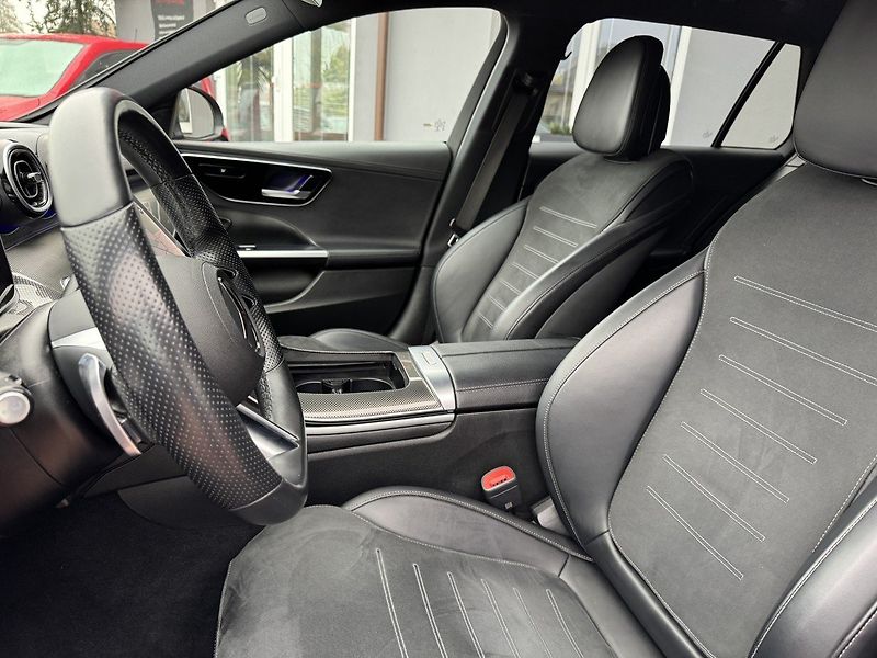 Mercedes-Benz Třídy C (2022) 220d AMG Ad.LED Navi Kamera - fotka 28 z 50