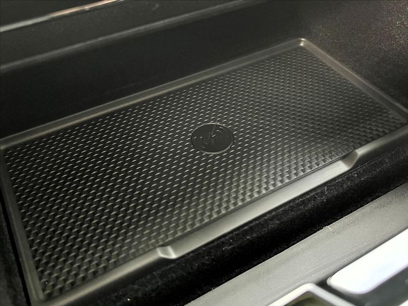 Land Rover Range Rover Sport (2026) 3,0 D300 DYNAMIC SE - fotka 31 z 35