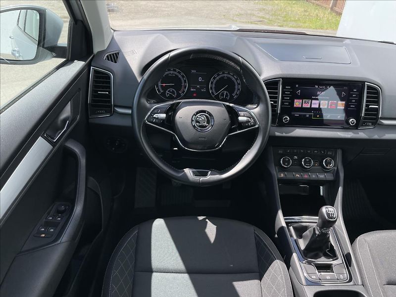 Škoda Karoq 2,0 TDI Ambition Plus TAŽNÉ - fotka 7 z 23