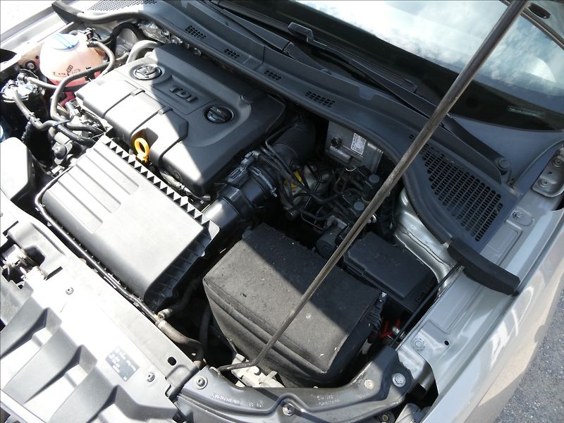 Škoda Fabia 1,4 TDi 66kW 2.majitel,servisk - fotka 37 z 44
