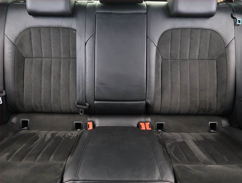 Škoda Superb (2015) Style 2.0 TDI, Automat, Kůže - fotka 10 z 27