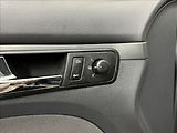 Volkswagen Touran 1,6 i 75kW AC NOVÉ PRAHY APOD. - náhled 19
