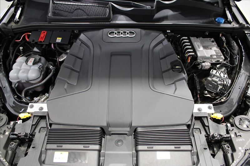 Audi Q7 3,0 TDI quattro S-Line - fotka 8 z 36