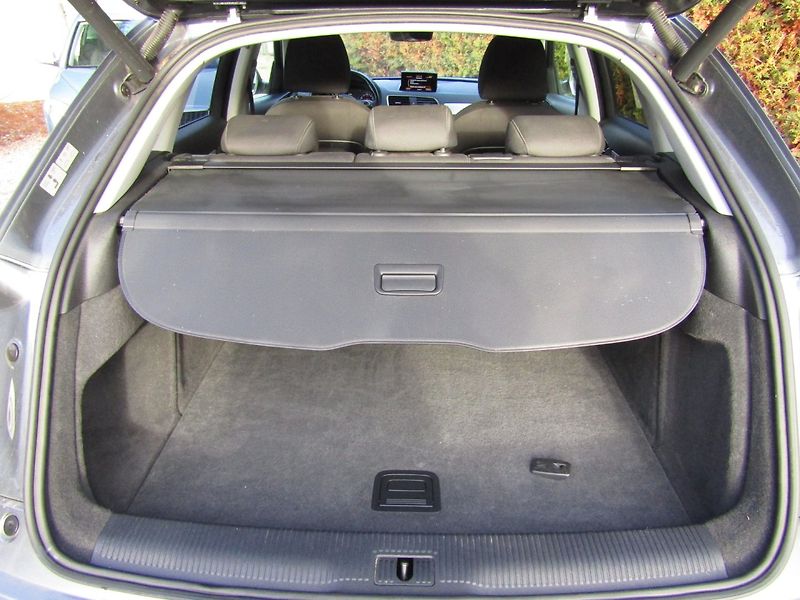 Audi Q3 (2016) 1.4 TFSI 110kW - fotka 24 z 44