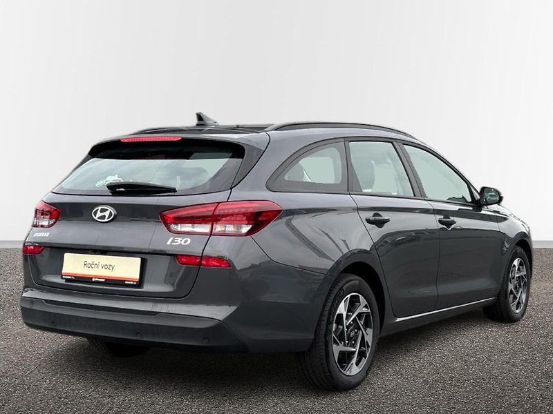 Hyundai i30 MHEV Smart - fotka 2 z 23