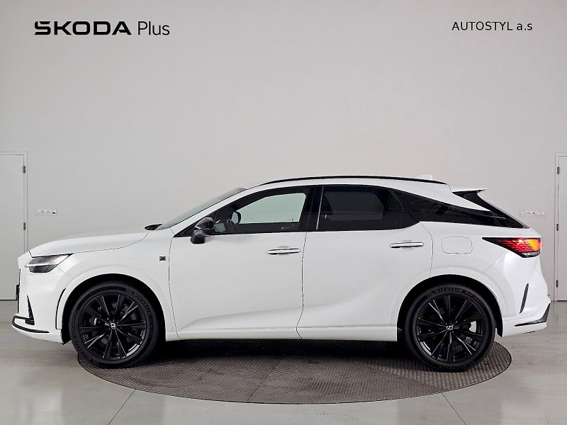 Lexus RX 500h (2024) 2.4 HEV 371k F Sport - fotka 3 z 30