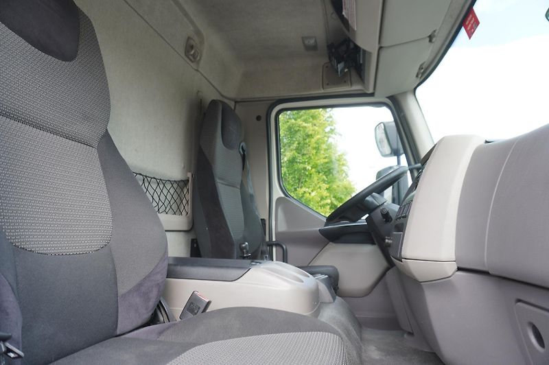 DAF LF (2015) 220 / Carrier Supra 1150 MT - fotka 20 z 21