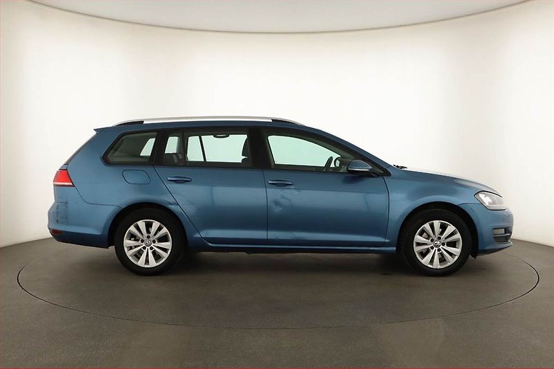 Volkswagen Golf (2016) Comfortline 1.4 TSI - fotka 6 z 13
