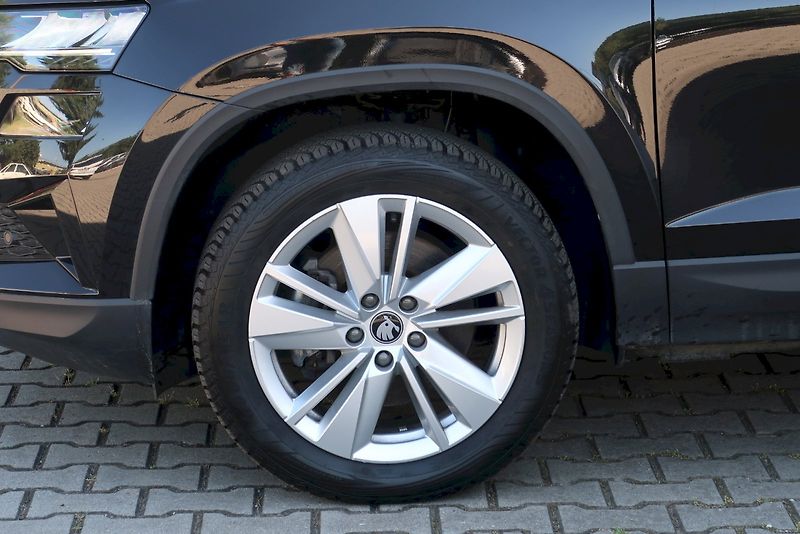 Škoda Karoq (2025) Top Selection 1,5 TSi/110 kW D - fotka 32 z 33