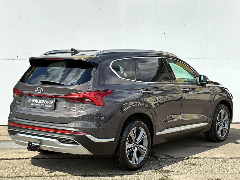 Hyundai Santa Fe 2.2 CRDi 148kW 8DCT AWD Premiu - fotka 2 z 24