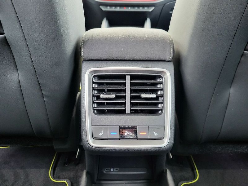 Škoda Elroq RS 82kWh 250kW - fotka 37 z 38