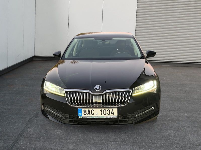 Škoda Superb (2020) AMBITION 2.0TDI 110kW DSG CZ - fotka 2 z 11