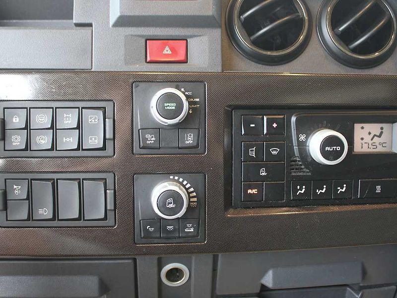 Renault Trucks T T 520, HIGH SLEEPER CAB, LOWDE - fotka 9 z 17