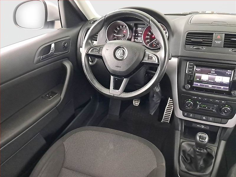 Škoda Yeti (2016) Ambition 2.0 TDI, 4X4, ČR - fotka 7 z 15