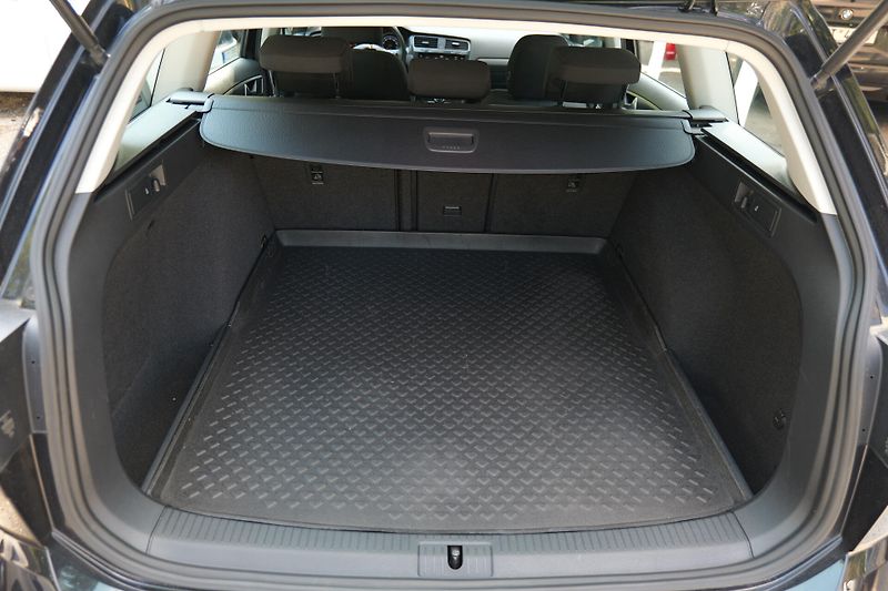 Volkswagen Golf - fotka 27 z 27