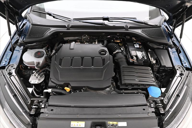 Škoda Octavia 2,0 TDI 110kW DSG Style Záruka - fotka 9 z 32