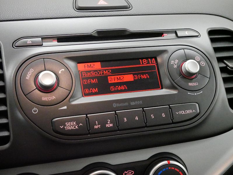 Kia Picanto - fotka 19 z 24