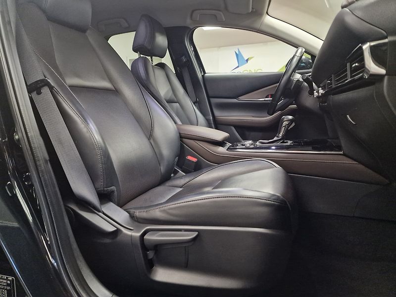 Mazda CX-30 (2021) 110 kW Skyactiv-G nej. výbava - fotka 31 z 75