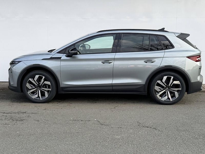 Škoda Elroq (2025) Sportline 60 63 kWh - fotka 2 z 6