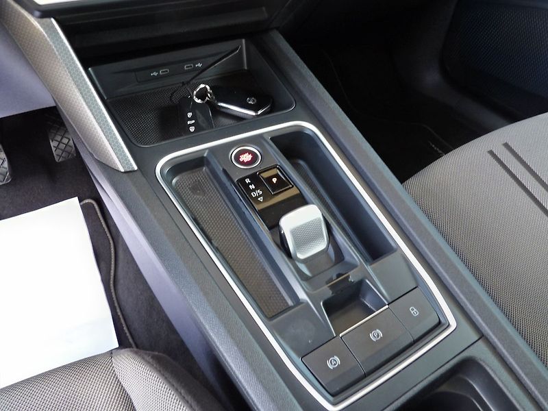 Seat Leon 2.0TDI 110kW DSG Rezervováno - fotka 16 z 34