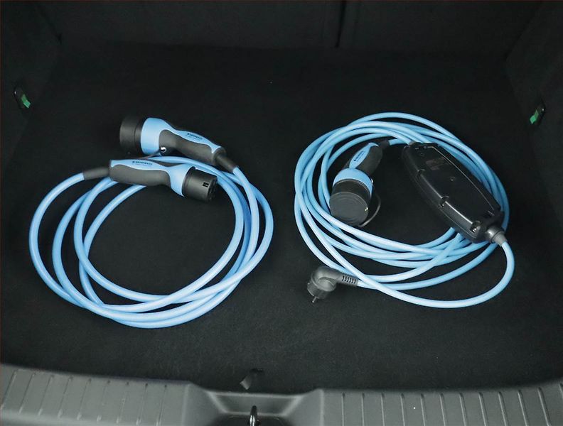 Mazda MX-30 (2023) e-Skyactiv, SoH 95% - fotka 25 z 25
