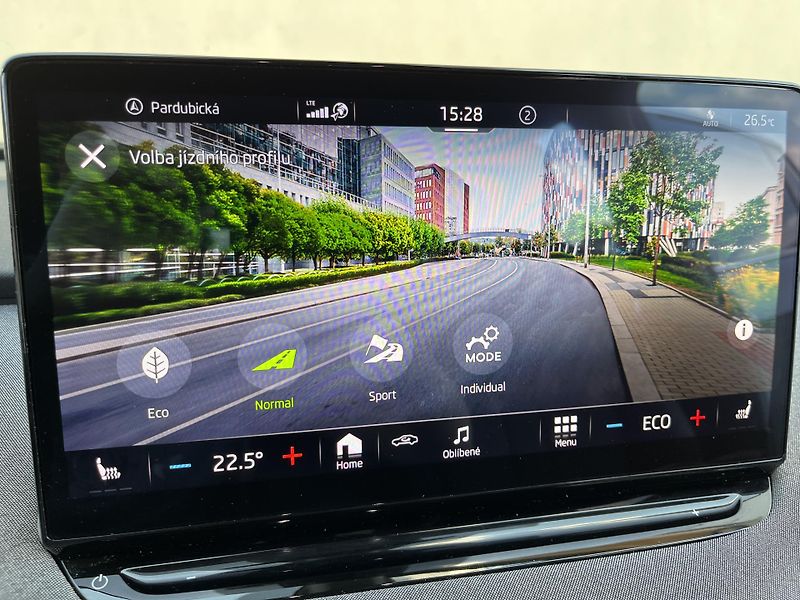 Škoda Enyaq (2022) 80*TEPELKO*TAŽNÉ*ZAŘ*4xVÝHŘEV - fotka 40 z 50