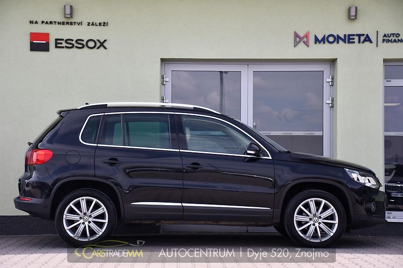 Volkswagen Tiguan 2.0TDi 103kW PANO TAŽNÉ - fotka 7 z 54