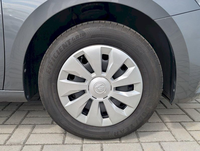 Škoda Fabia (2025) 1,0 TSI / 70 kW Selection - fotka 16 z 30